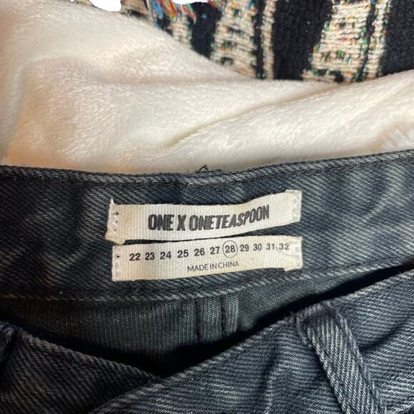 ONE TEASPOON Freebirds Black Distressed Ankle Zip Low Waist 7/8 Length Jeans 28 - Picture 4 of 6